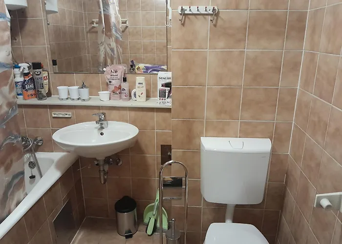 Tombili 2 Lägenhet Pula