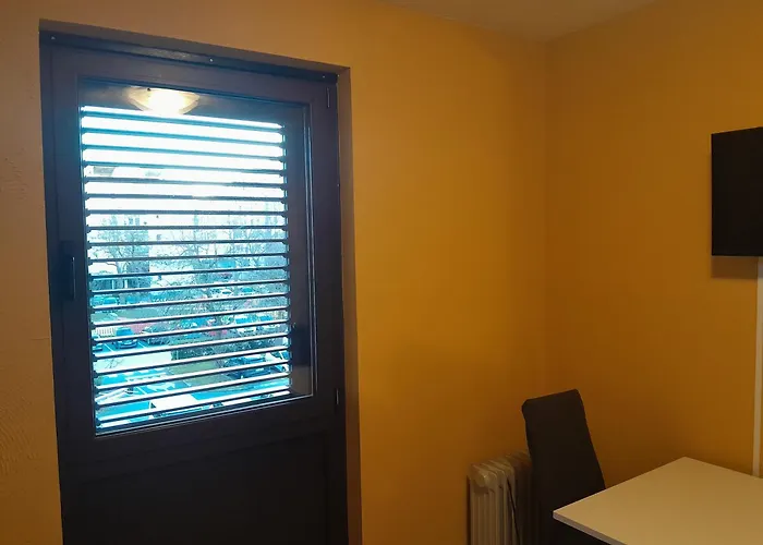 Tombili 2 Daire Pula